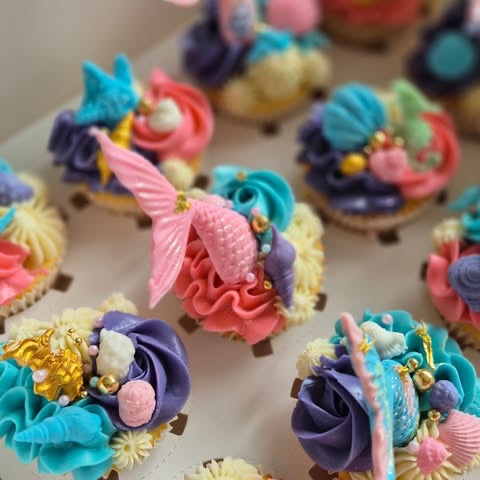 Enchanted Mermaid Cupcakes from Blooming Delights