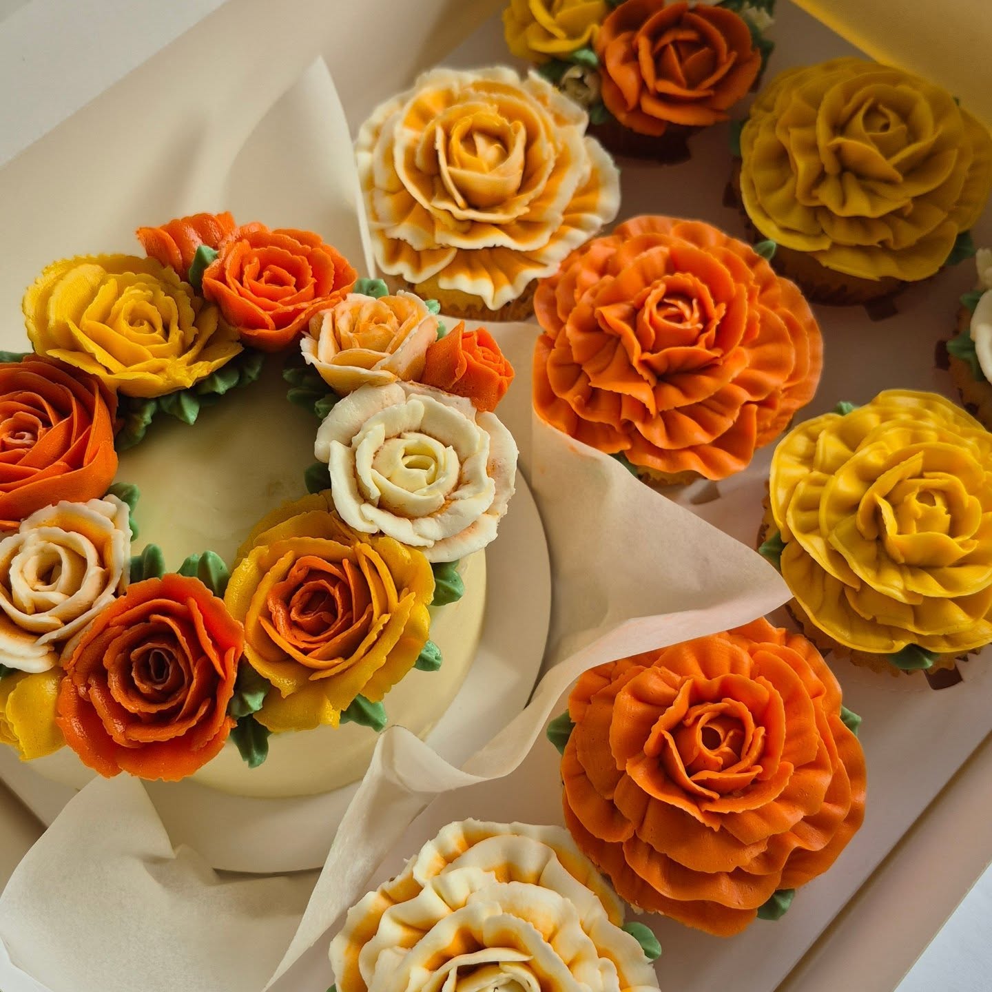 Sunset Garden Cupcakes from Blooming Delights