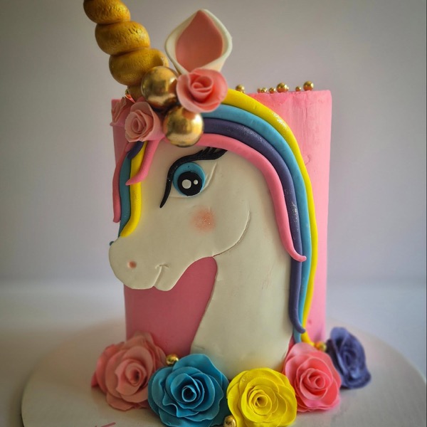 Enchanted Unicorn Cake from Blooming Delights